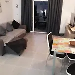 Апартаменты Ocean Paradise *
