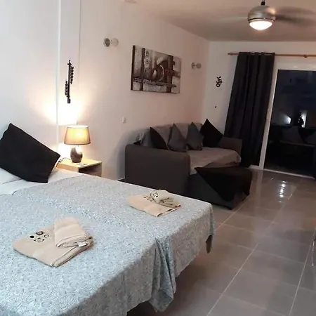 Апартаменты Ocean Paradise *